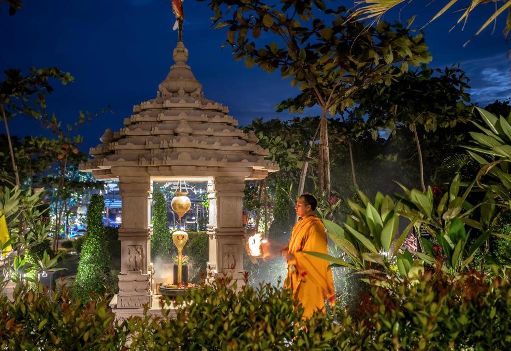 Mayfair On Sea, Morjim Beach, Goa Hotel Buitenkant foto